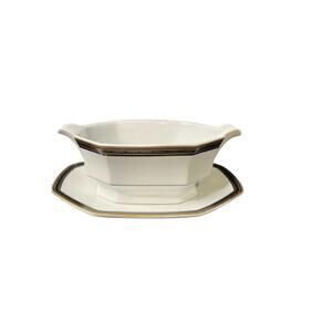 Christopher Stuart Gold Black Dress Y0009 Gravy Boat & Underplate